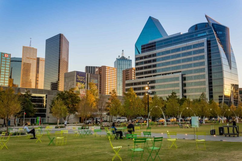 downtown dallas is actually getting hotter