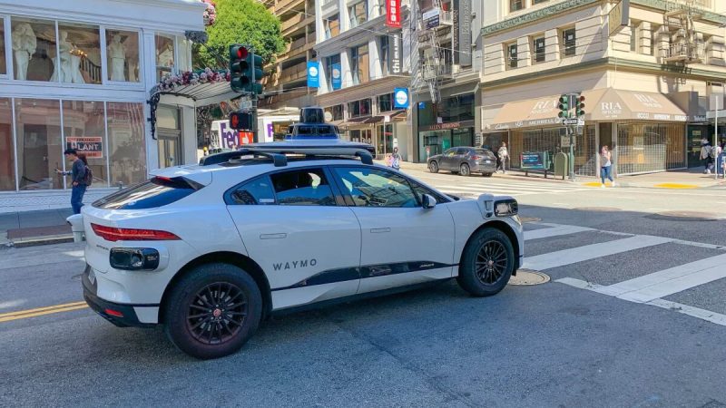 Curious to see these around in San Francisco. Would be nice to have a fully self driving car.